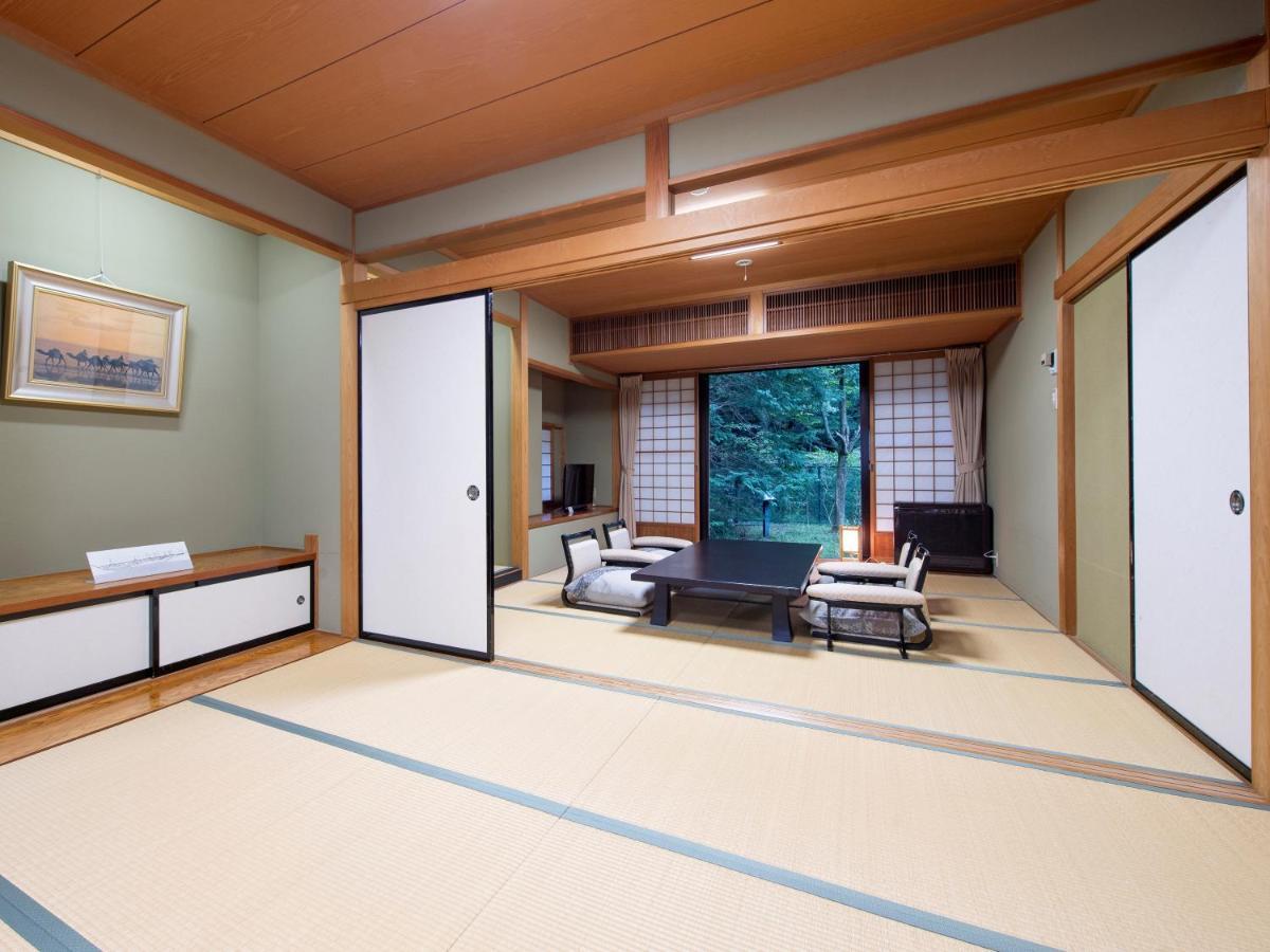 Saneikaku Hotel Matsumoto Buitenkant foto