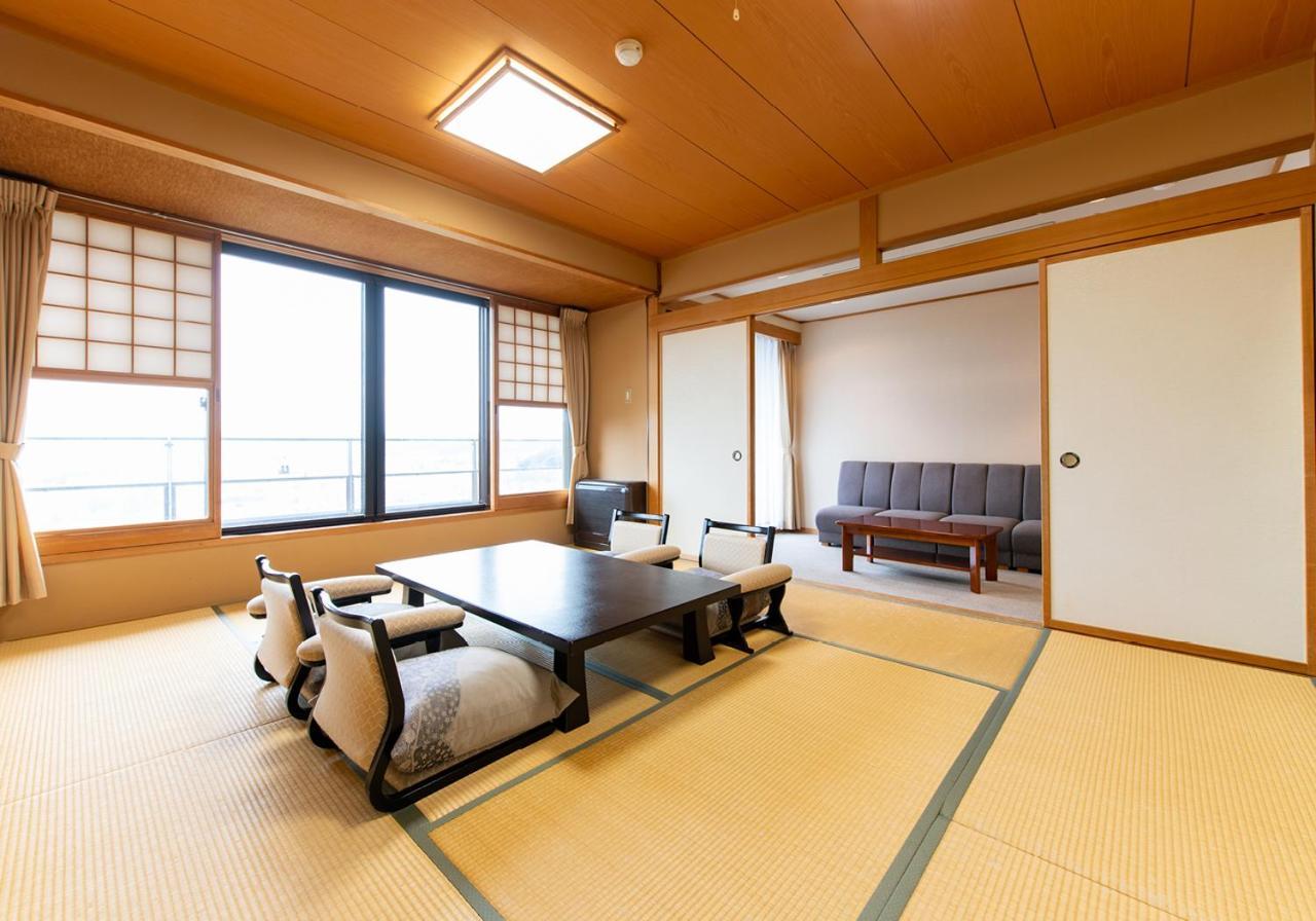 Saneikaku Hotel Matsumoto Buitenkant foto