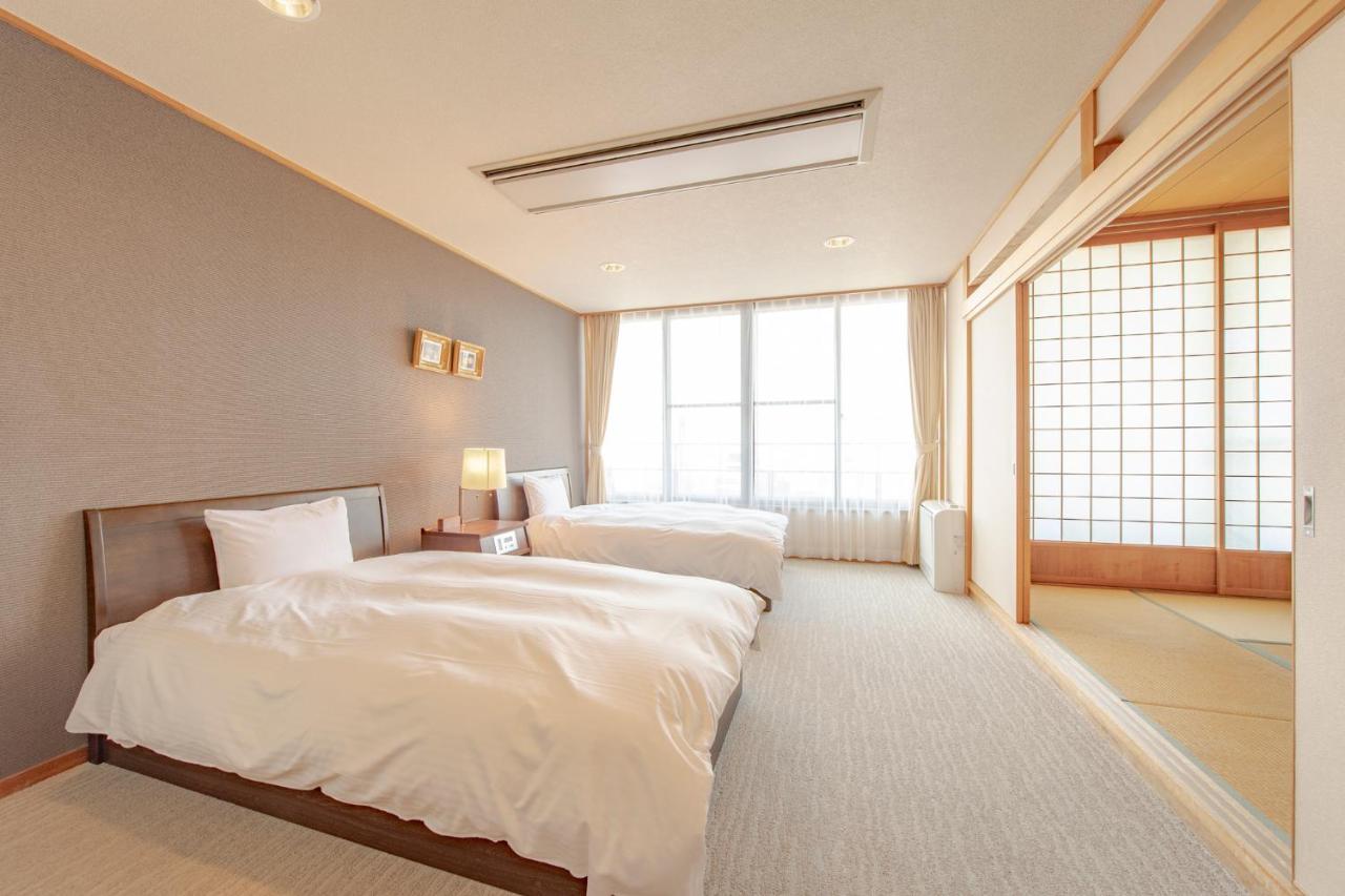 Saneikaku Hotel Matsumoto Buitenkant foto