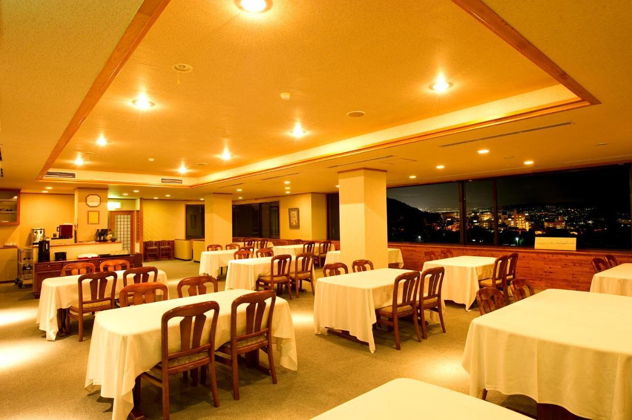 Saneikaku Hotel Matsumoto Buitenkant foto