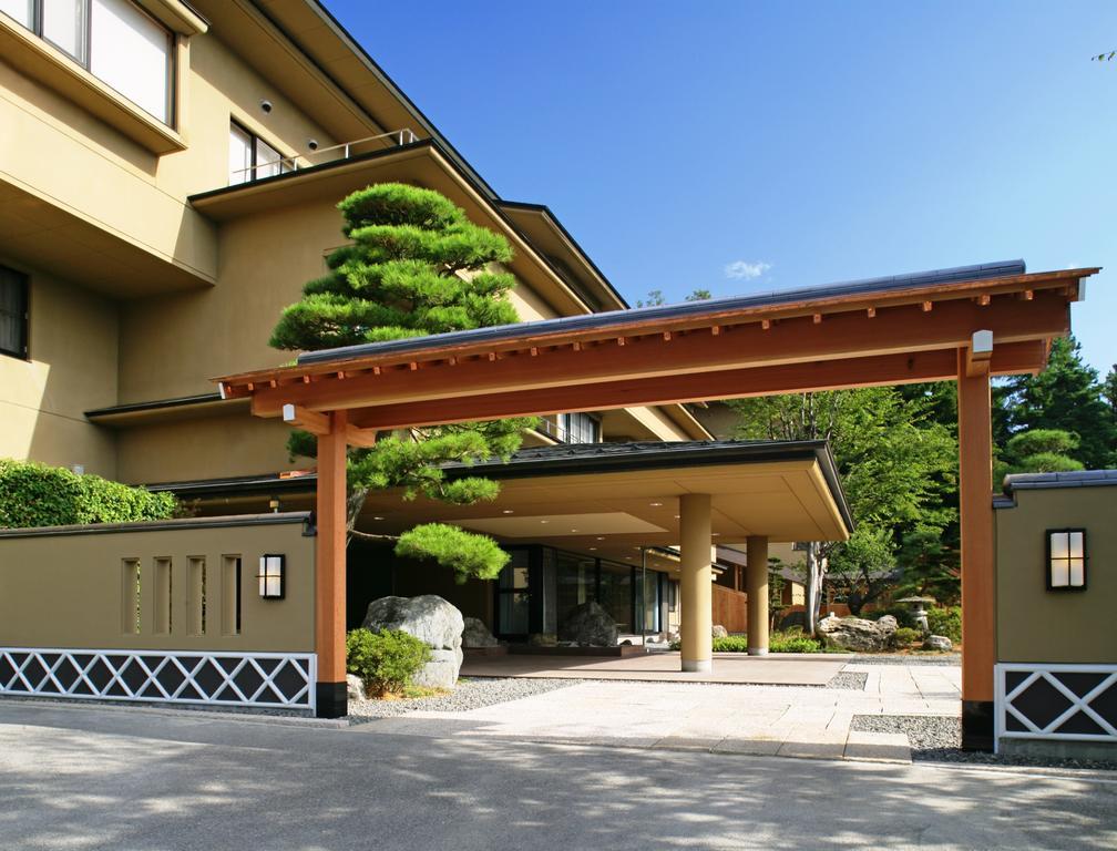 Saneikaku Hotel Matsumoto Buitenkant foto